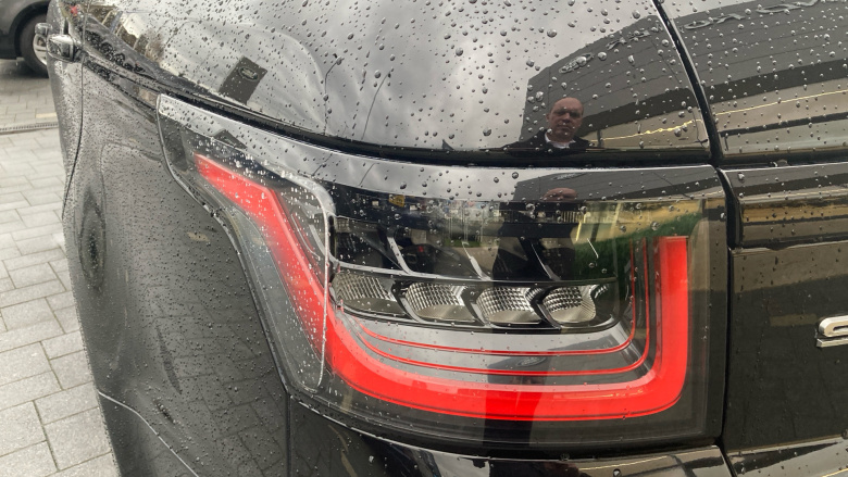 Land Rover Range Rover Sport 3.0 D300 HSE Silver 5dr Auto Diesel Estate